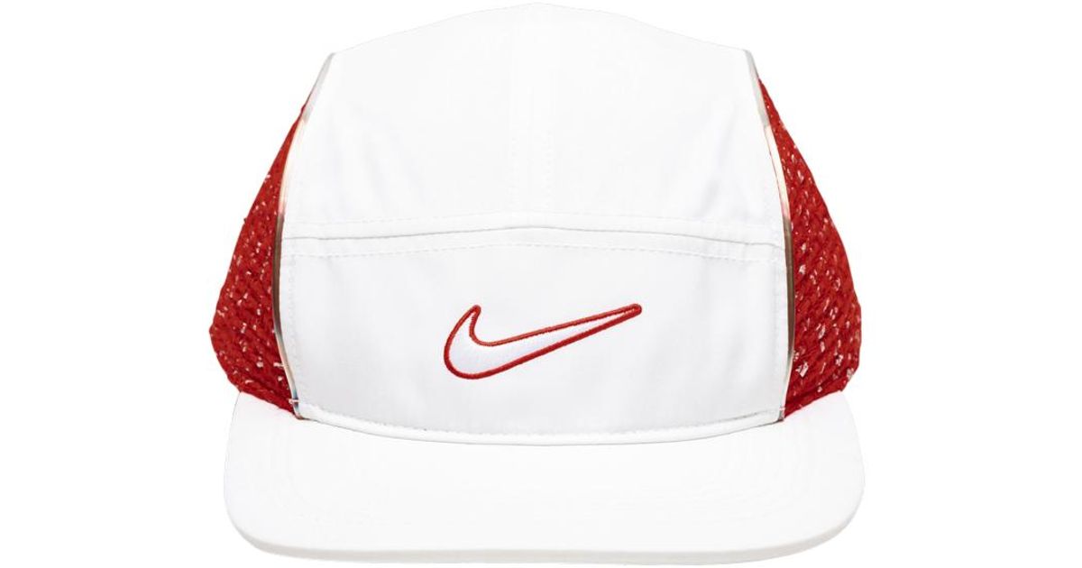 supreme nike boucle running hat