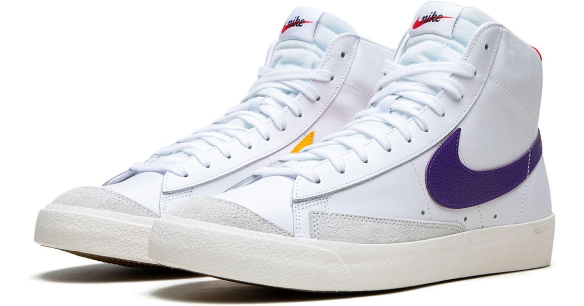 red and blue mismatched basketball shoes