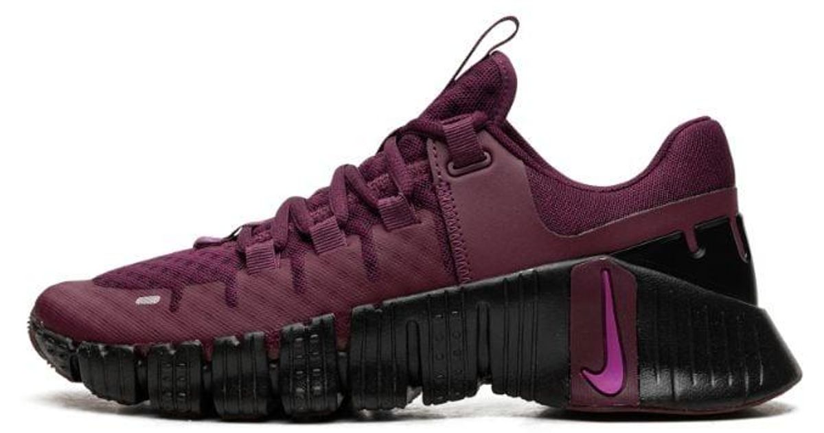 nike metcon 5 vivid purple