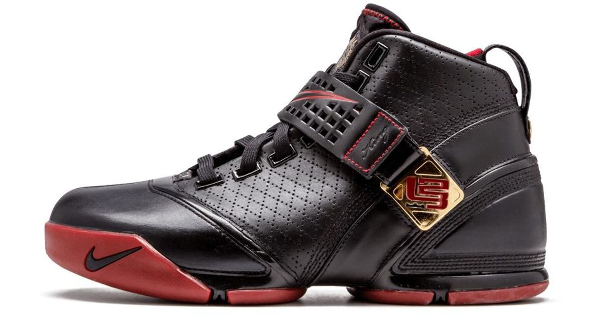 lebron james size 5