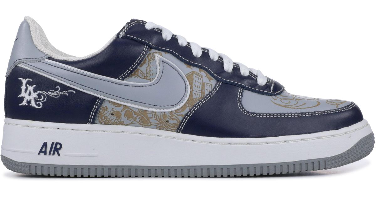 mister cartoon nikes