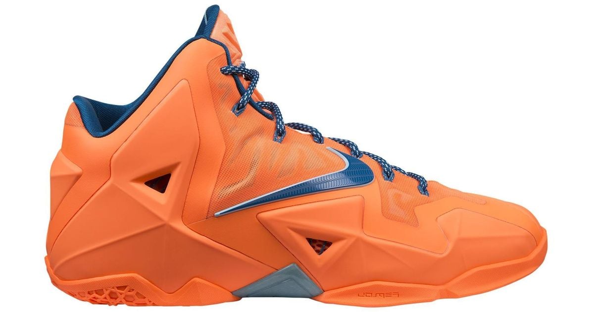 lebron knicks sneakers