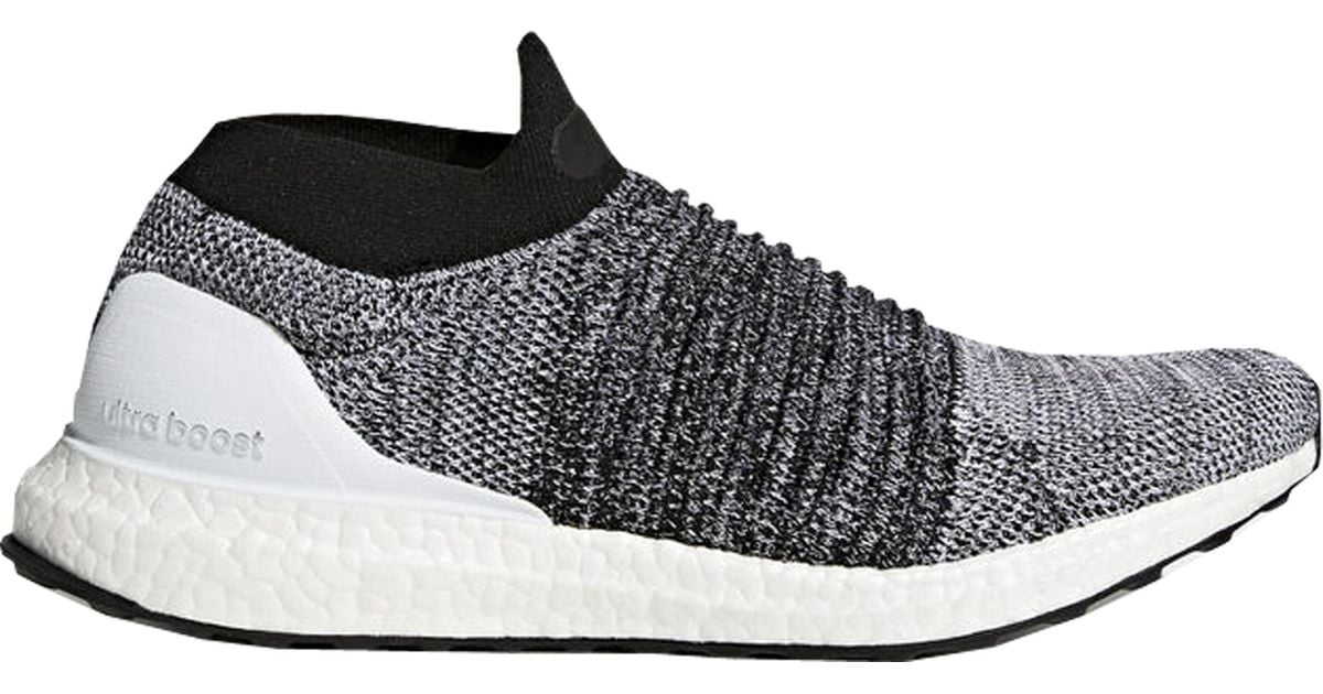 adidas Ultra Boost Laceless Oreo in 