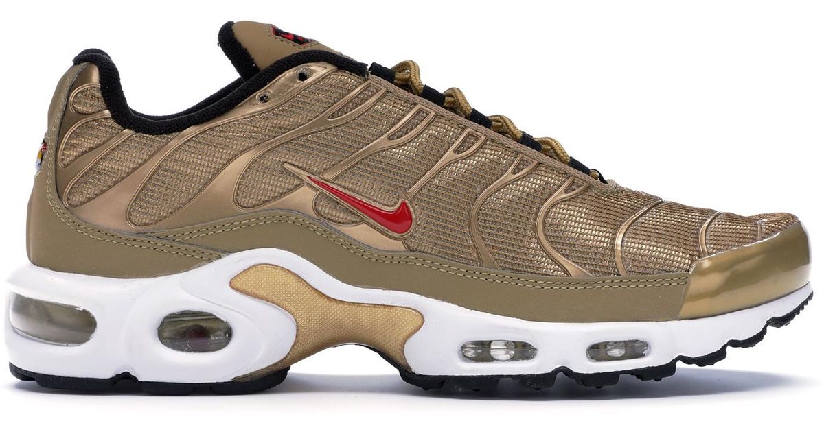 metallic gold nike air max plus