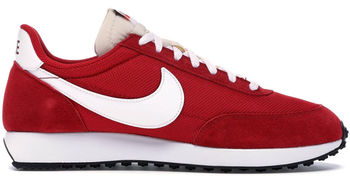 nike tailwind 79 gym red