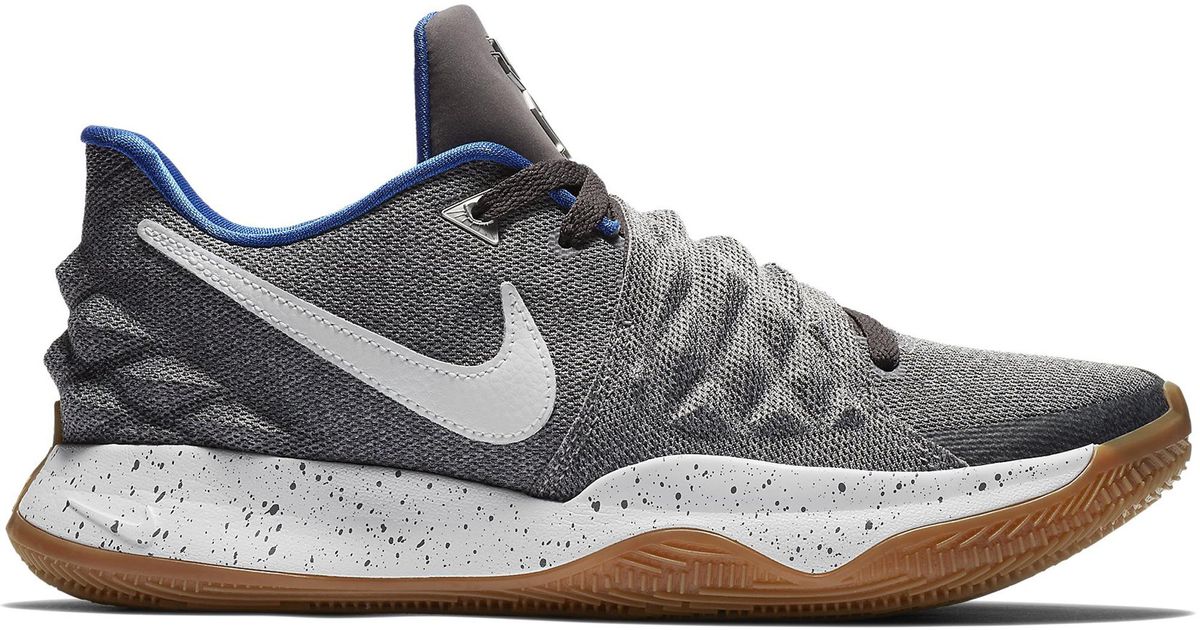 kyrie low 1s