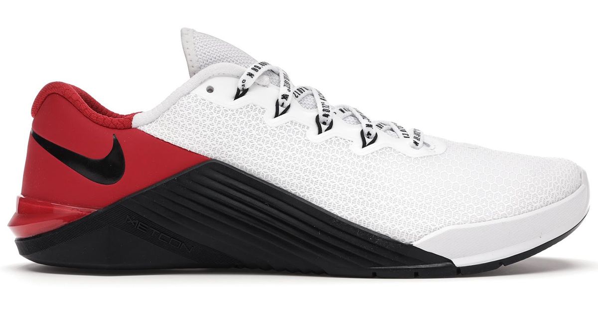 nike metcon 5 banned