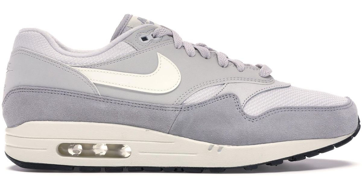 vast grey air max 1