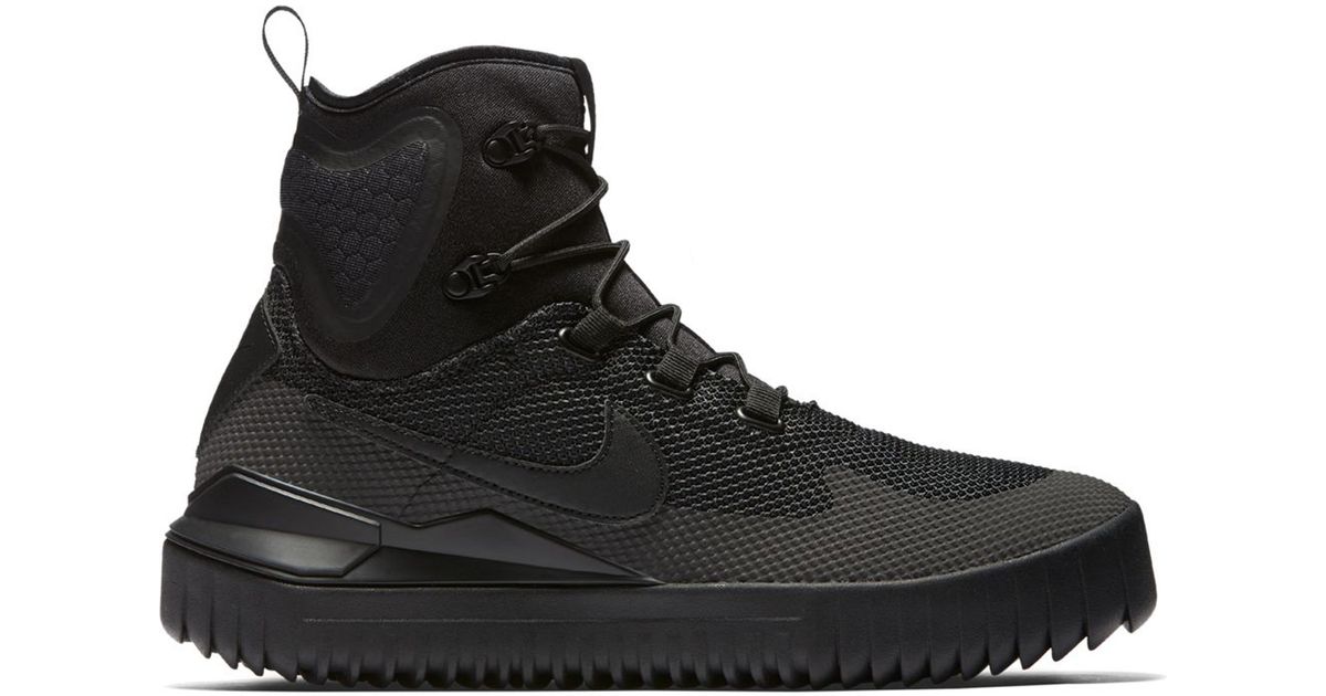 nike wild mid