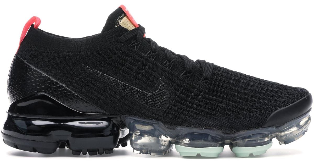 nike vapormax flyknit 3 black and gold