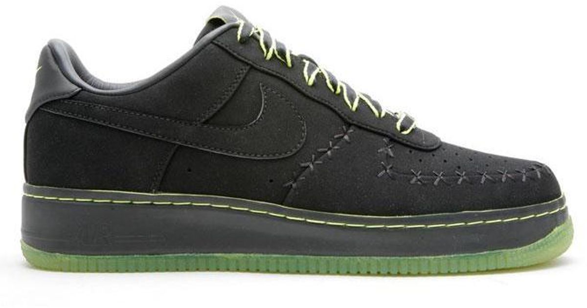 Nike Air Force 1 Low 1world Kaws in 