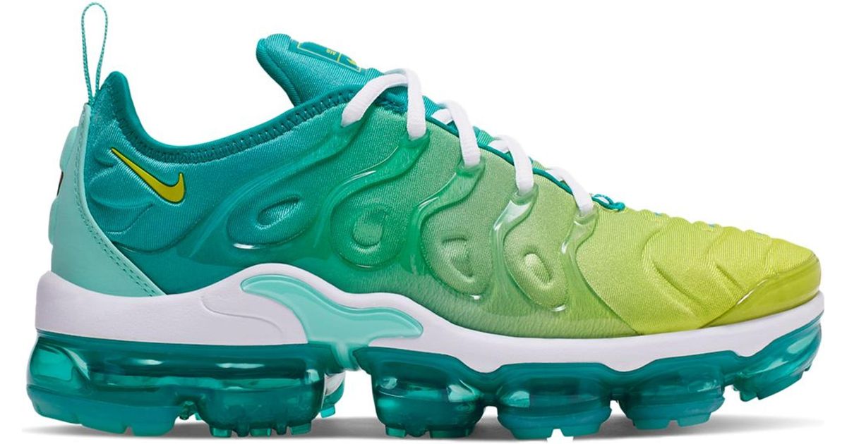 vapormax green and white