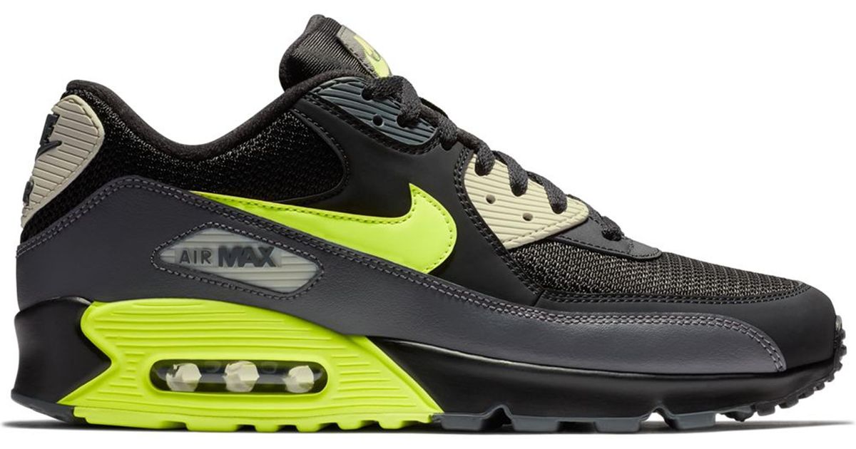 black volt air max 90
