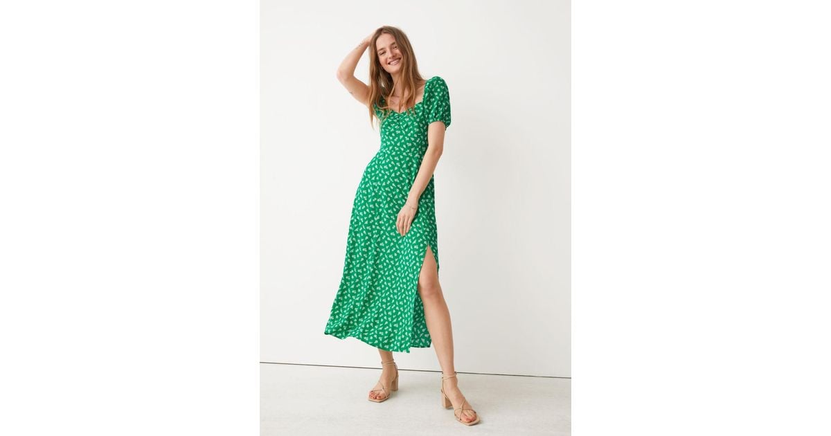 & Other Stories Flowy Puff Sleeve Midi Dress in Green | Lyst