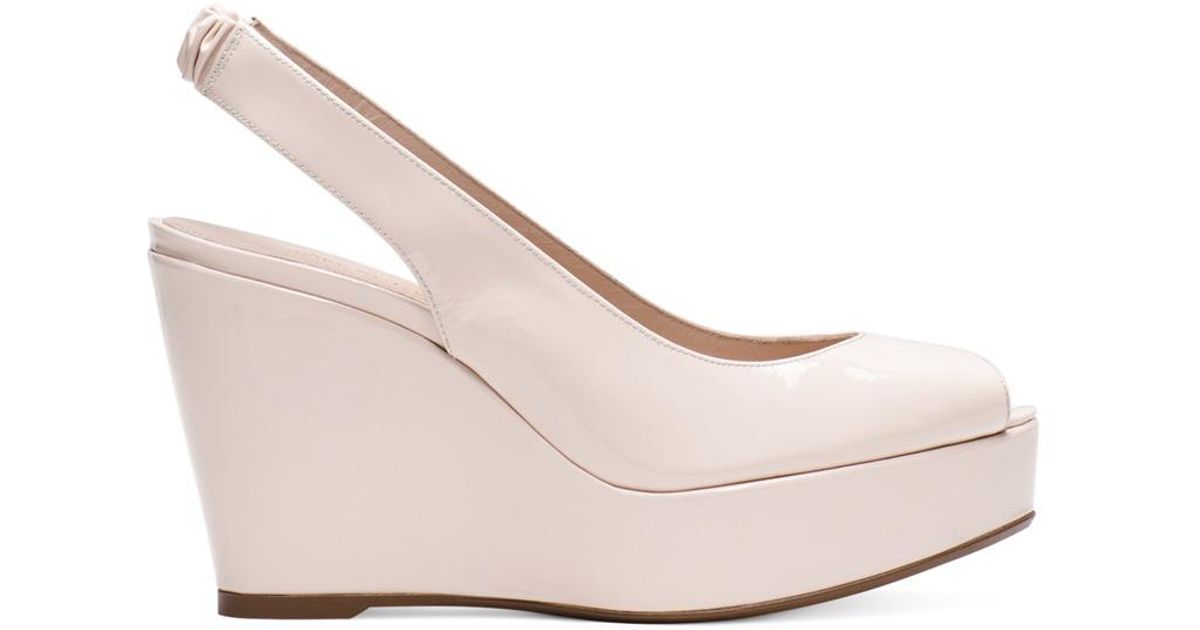 stuart weitzman hampton wedge
