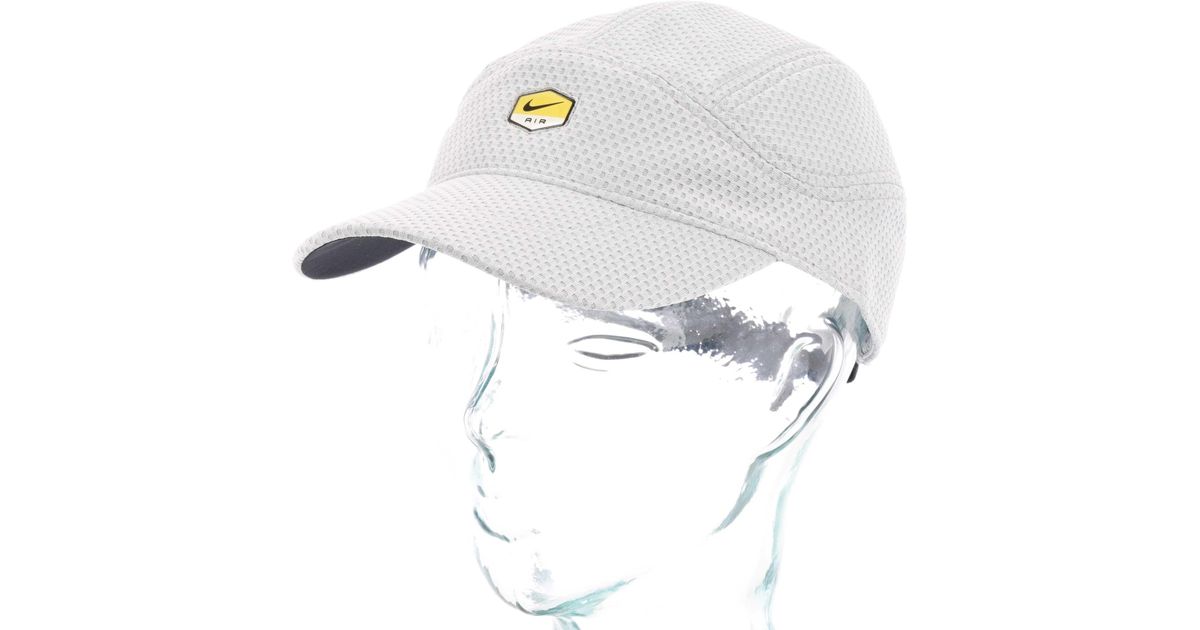 white tailwind hat