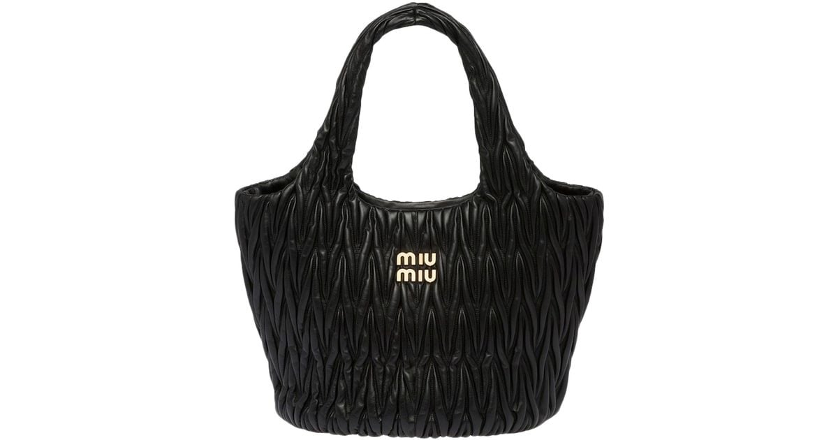 Miu Miu Miu Wander Shopping Bag In Quilted Nappa Leather in Black | Lyst