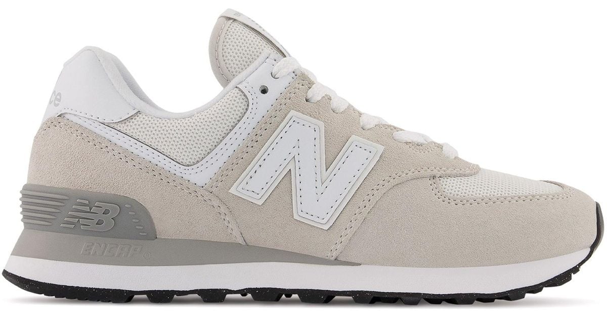 574 nimbus cloud with white