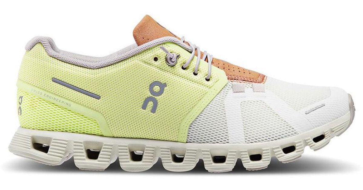 On Running Wmns Cloud 5 'hay Ice' in Green | Lyst