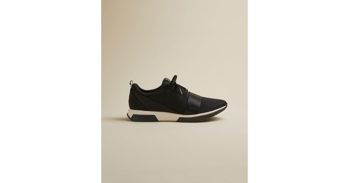 capela leopard jacquard runner trainers