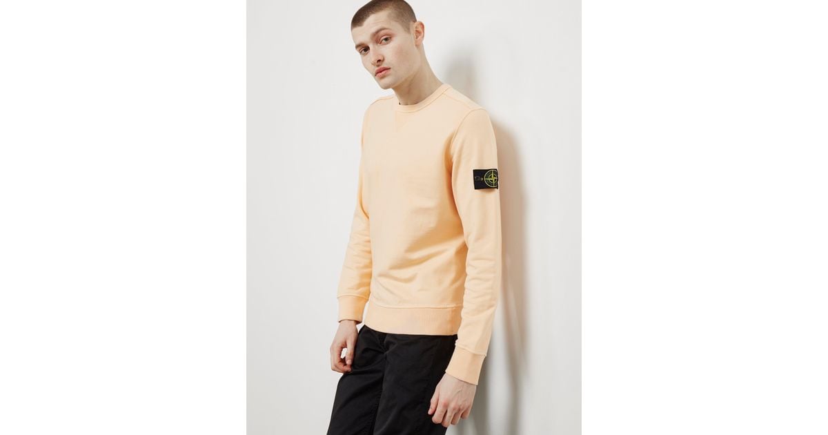 peach stone island t shirt