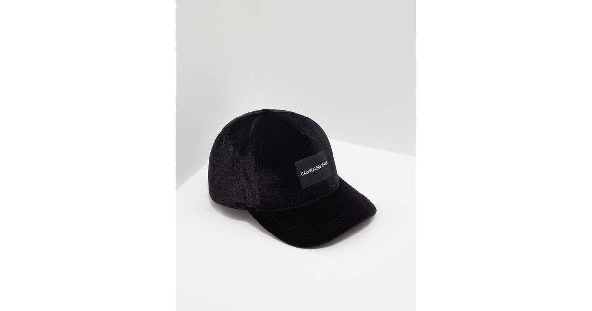 calvin klein velvet cap