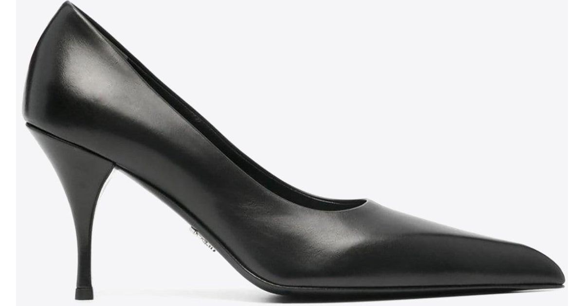 Prada Vintage Cutout Pointed Toe Pump in Brown, size 38.5