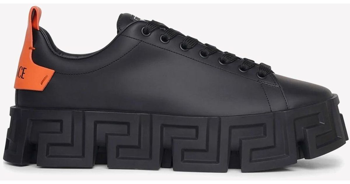 スニーカー VERSACE GRECA LEATHER SNEAKERS Greca Sneakers White | VERSACE CA