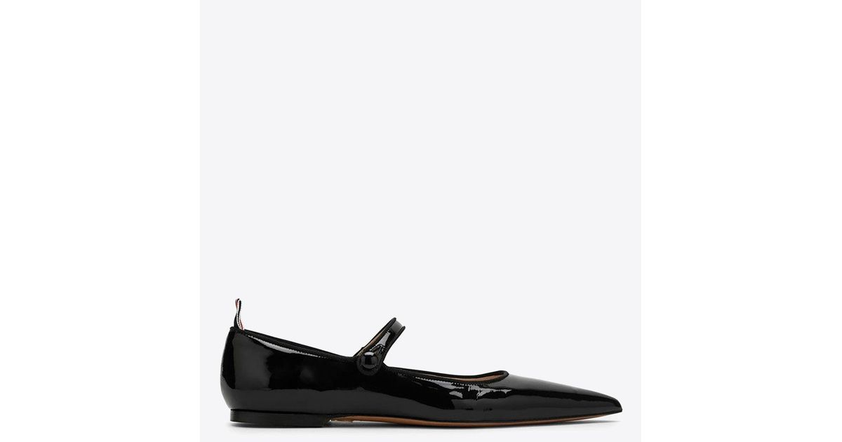 Thom Browne Pointed-toe Patent Leather Flats in White | Lyst