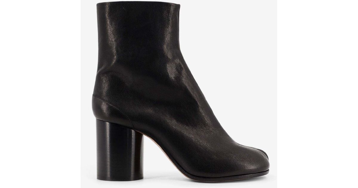 Maison Margiela Tabi 70 Leather Ankle Boots in Black | Lyst