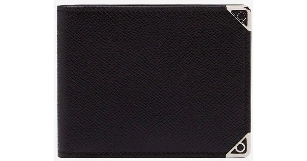 Ferragamo Leather Gancini Hammered Calfskin Bifold Wallet in Black for