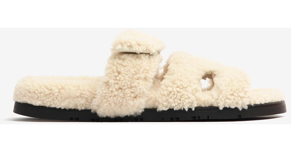 Hermès Chypre Sandals In Woolskin in White | Lyst