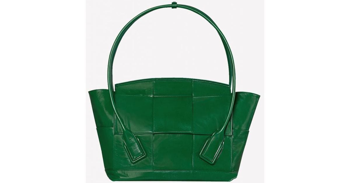 Bottega Leather Medium Arco Slouch Bag In Calfskin in Racing