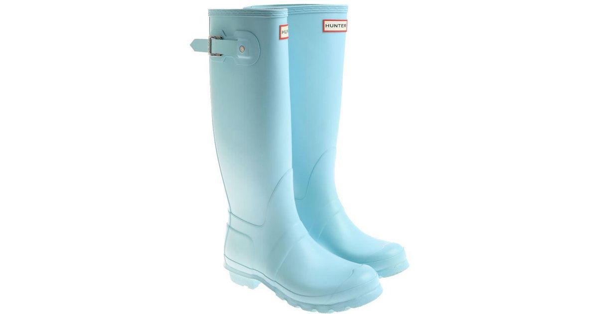 light blue hunter rain boots