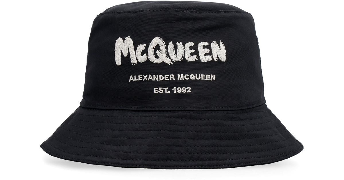 Alexander McQueen Bucket Hat in Black for Men - Lyst