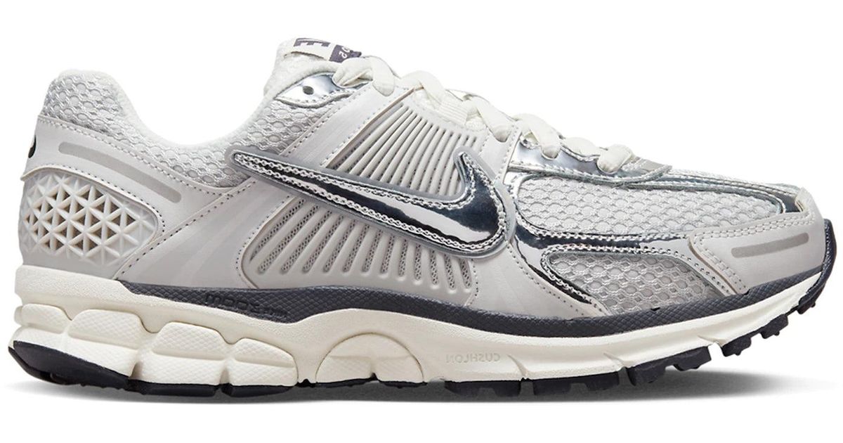 Nike Zoom Vomero 5 Photon Dust Metallic Silver (w) in Gray | Lyst