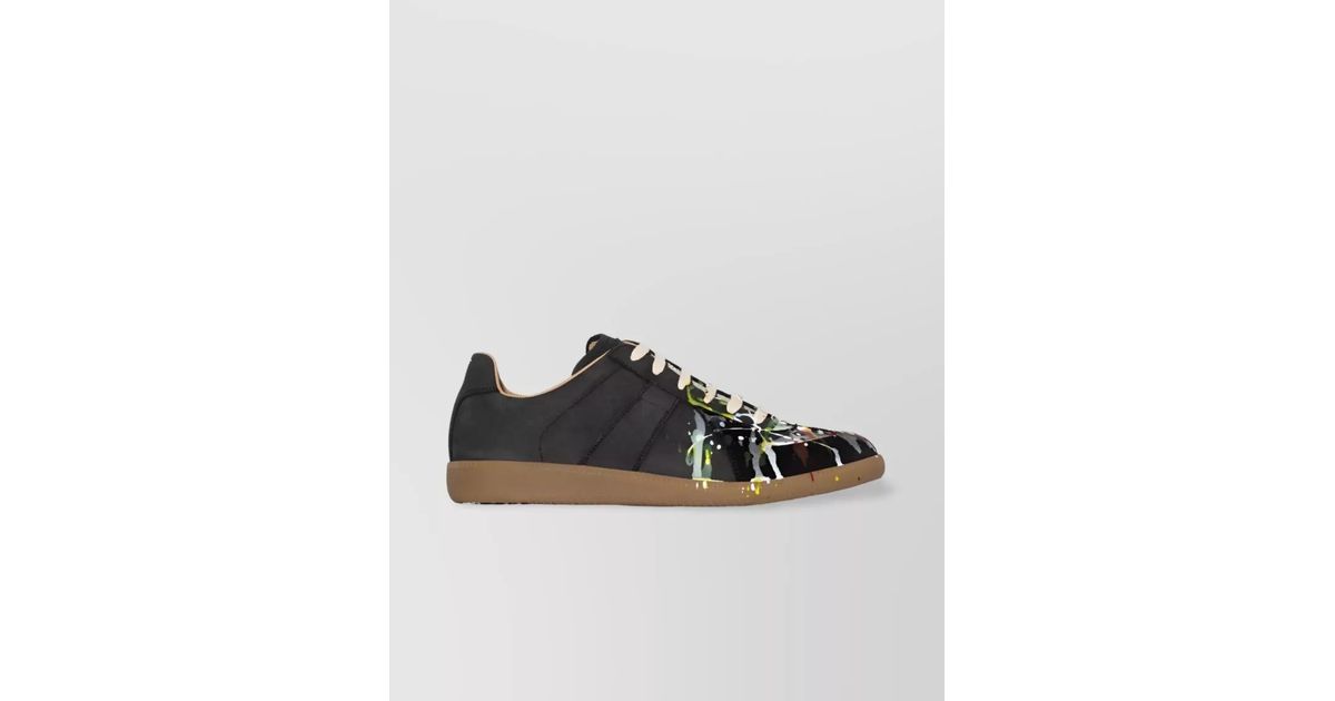 Maison Margiela Leather Paint-Splatter Low-Top Sneakers in Black 
