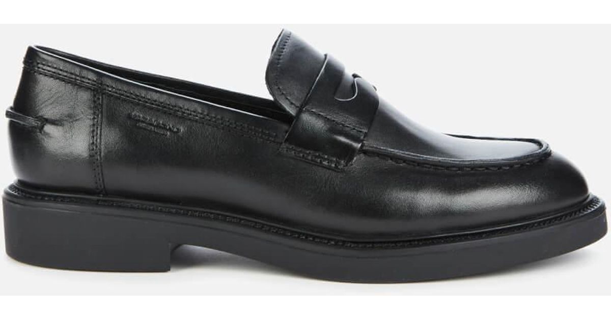 vagabond alex flat loafer in black