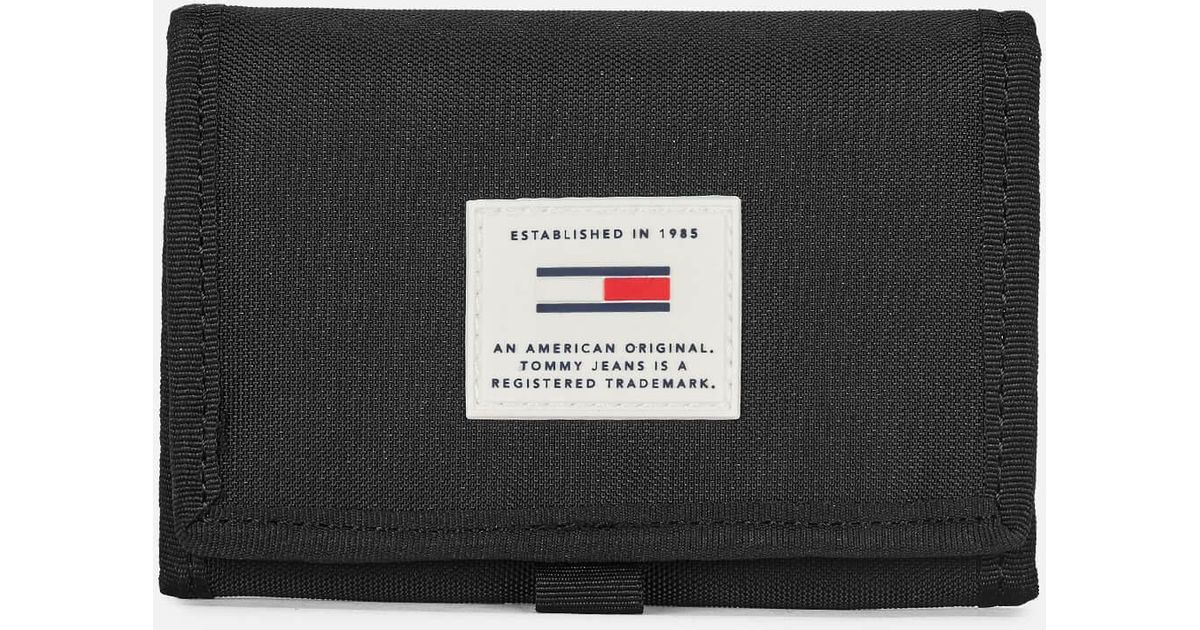 tommy hilfiger three fold wallet