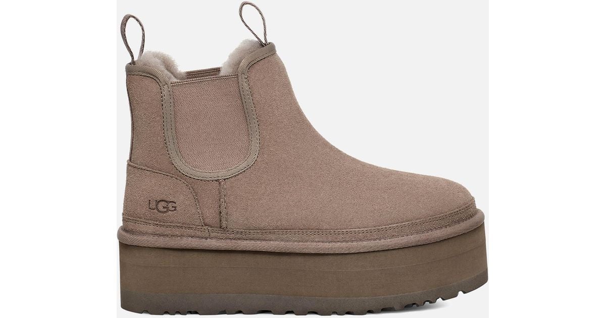 Sheepskin chelsea hotsell boots