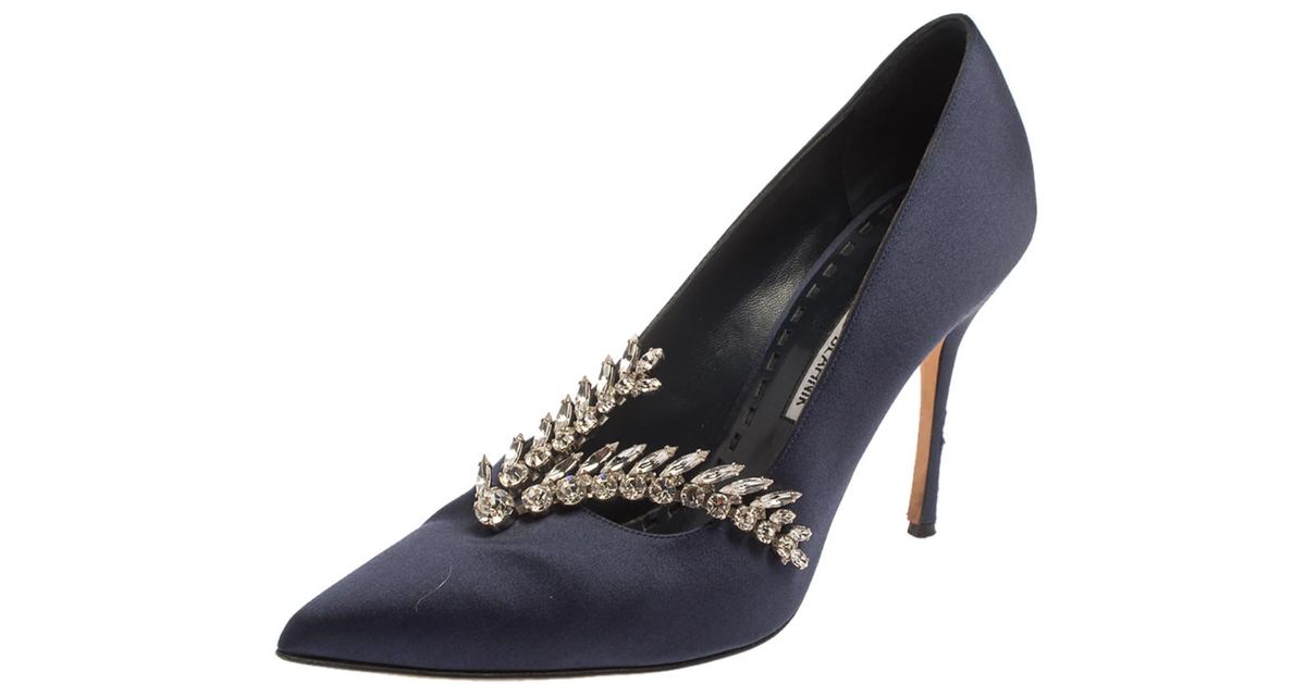 manolo blahnik navy