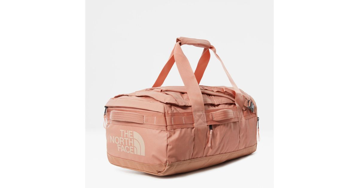 The north face base camp voyager borsone 42 l cafe creme-evening sand di The  North Face in Rosa | Lyst