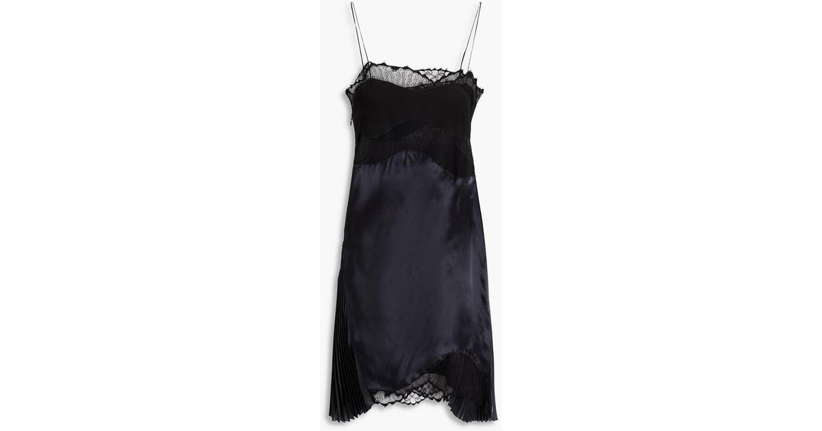 gucci floral lace long dress Gucci Floral Lace Midi Dress With Gold Belt – Runway Door main image 1
