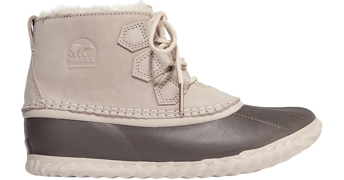 sorel out and about boot natural tan