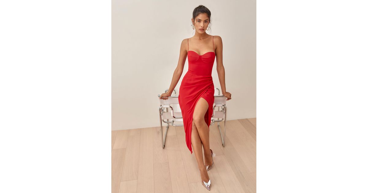 Reformation Petites Kourtney Dress in Cherry Womens Clothing Dresses Cocktail and party dresses Red 