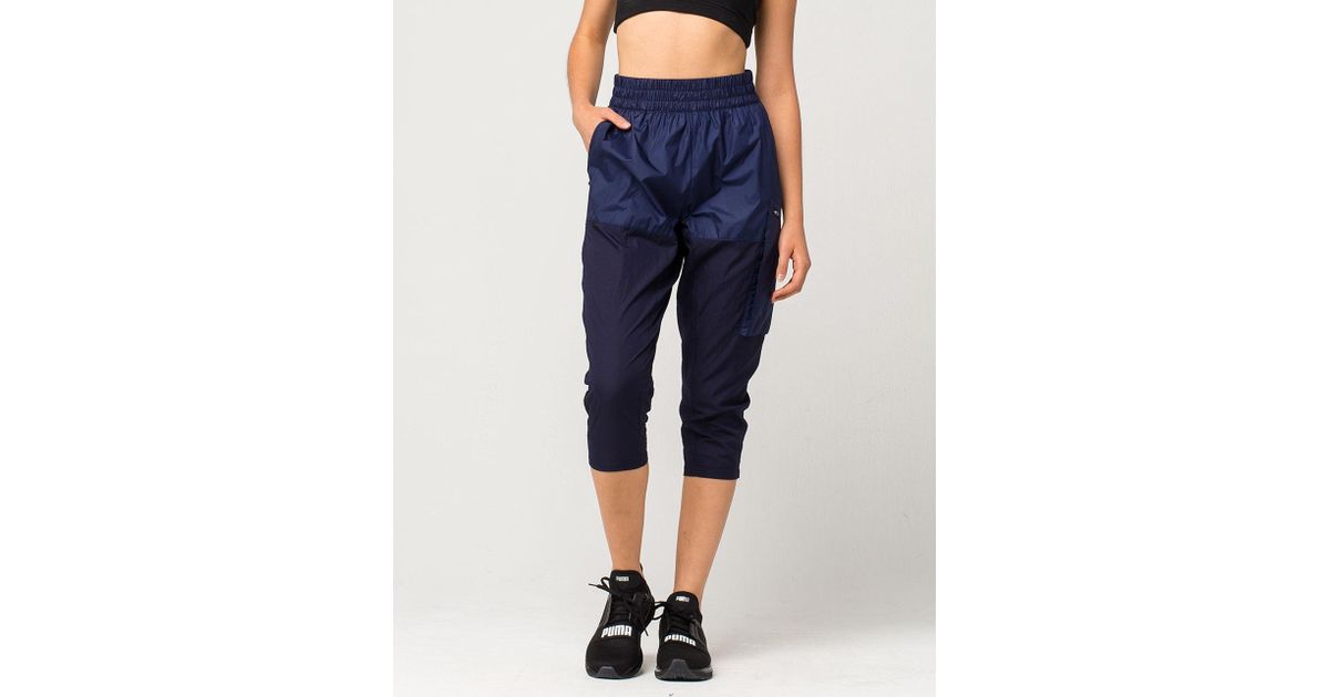 windbreaker shorts womens