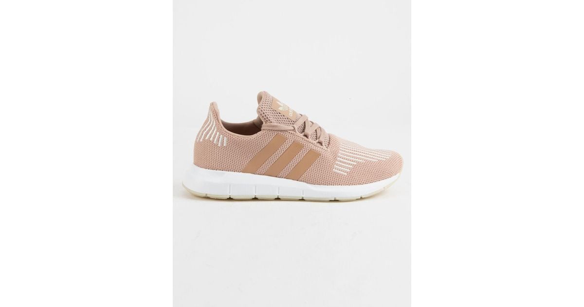 adidas Rubber Swift Run Ash Pearl & Off White Womens Shoes in Pink - Lyst