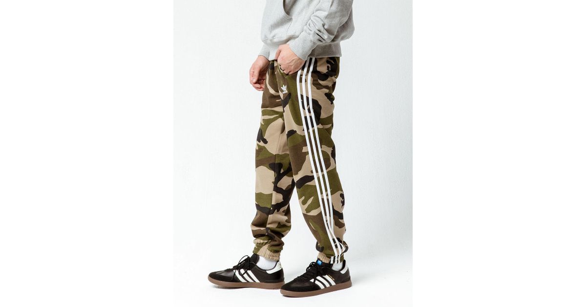 adidas camo sweatpants