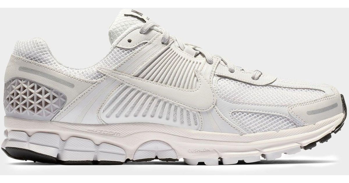 nike zoom vomero white