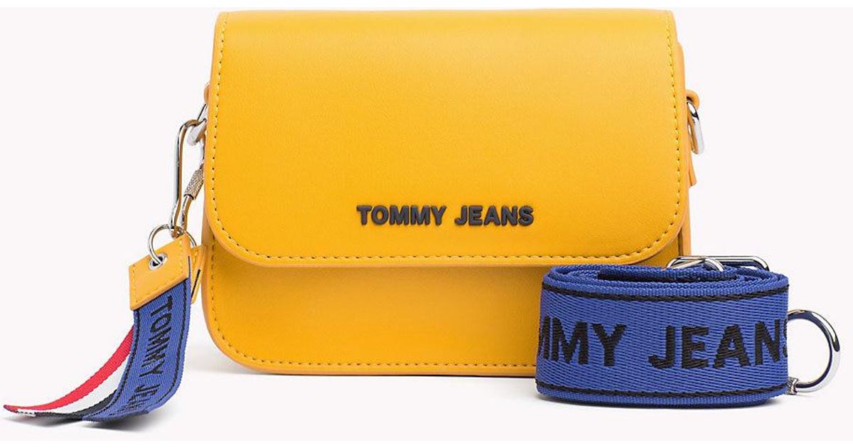 tommy jeans boxy crossover